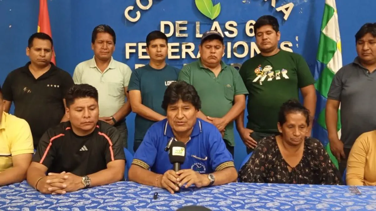 Evo Morales pide al presidente electo Rodrigo Paz Pereira mantener intacta la Constitución del Estado Plurinacional