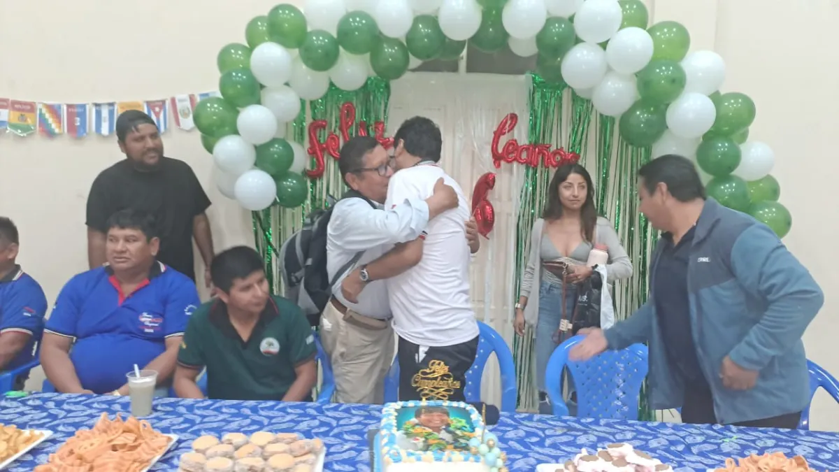 Evo Morales celebra su cumpleaños acompañado de autoridades, dirigentes y bases del Trópico