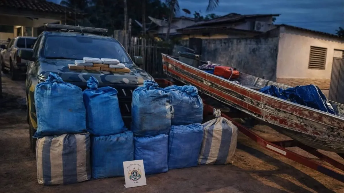 Dos bolivianos, uno menor de edad, son interceptados con 346 kilos de droga cuando navegaban el río Acre rumbo a Brasil
