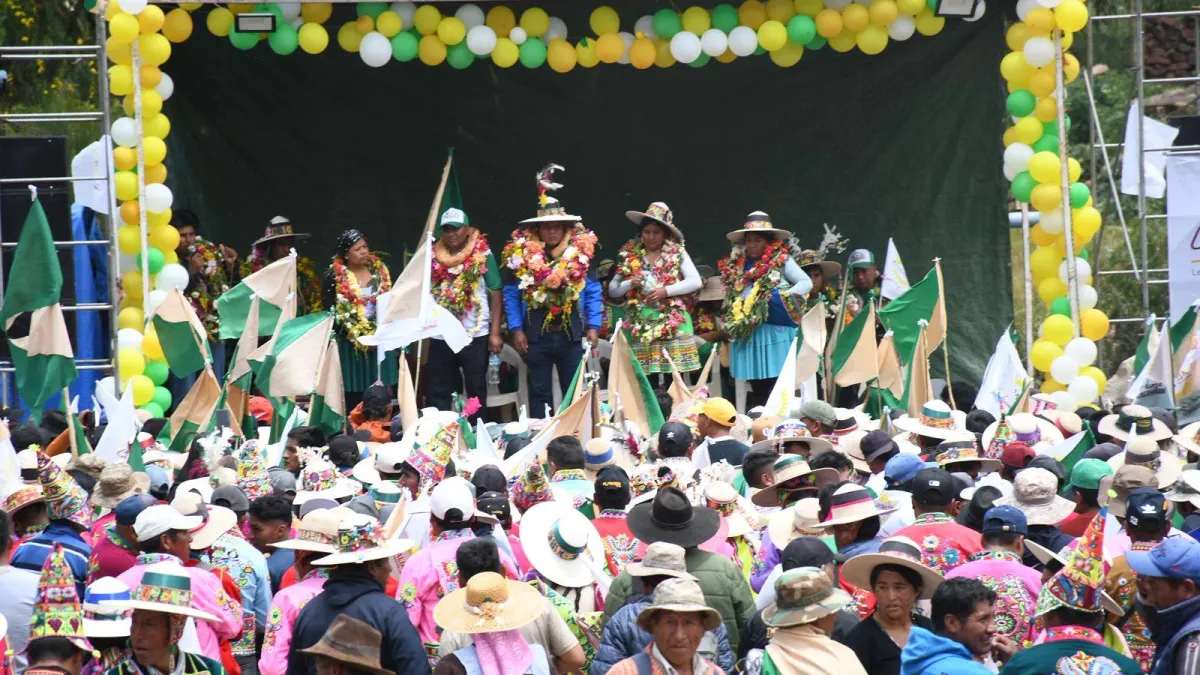 Morales: "Inhabilitaciones express del TSE son golpe al voto popular"