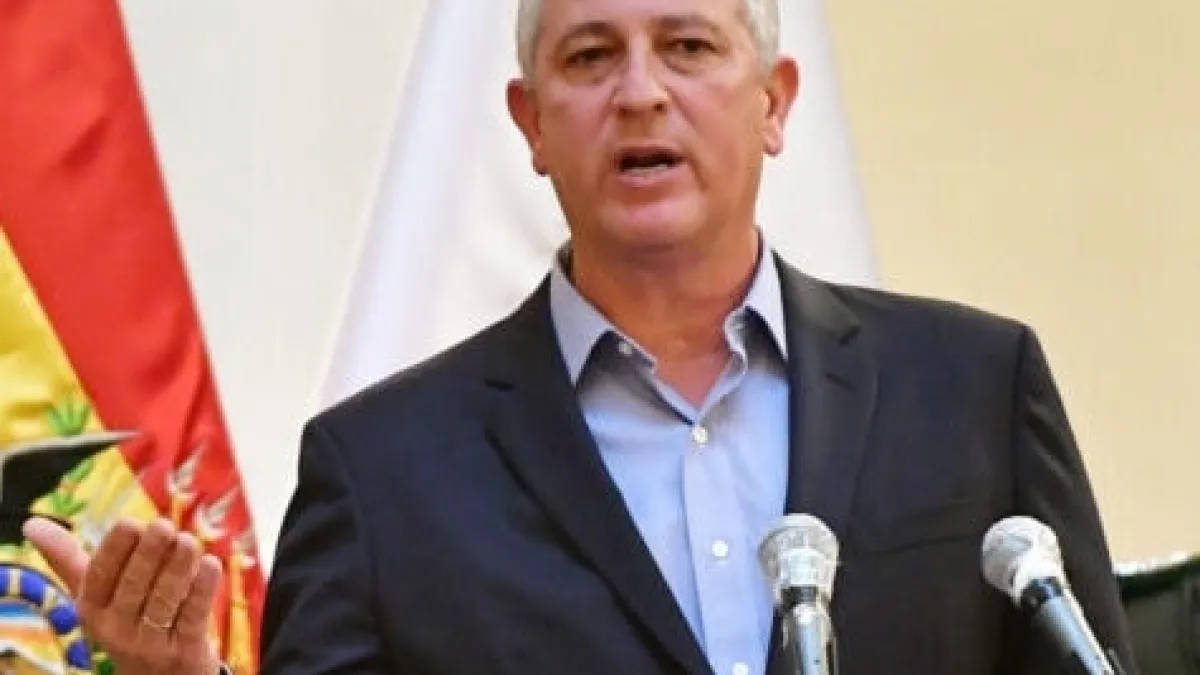 Villca acusa a Marinkovic de impulsar la Ley 157 para beneficiar a la banca y al latifundio