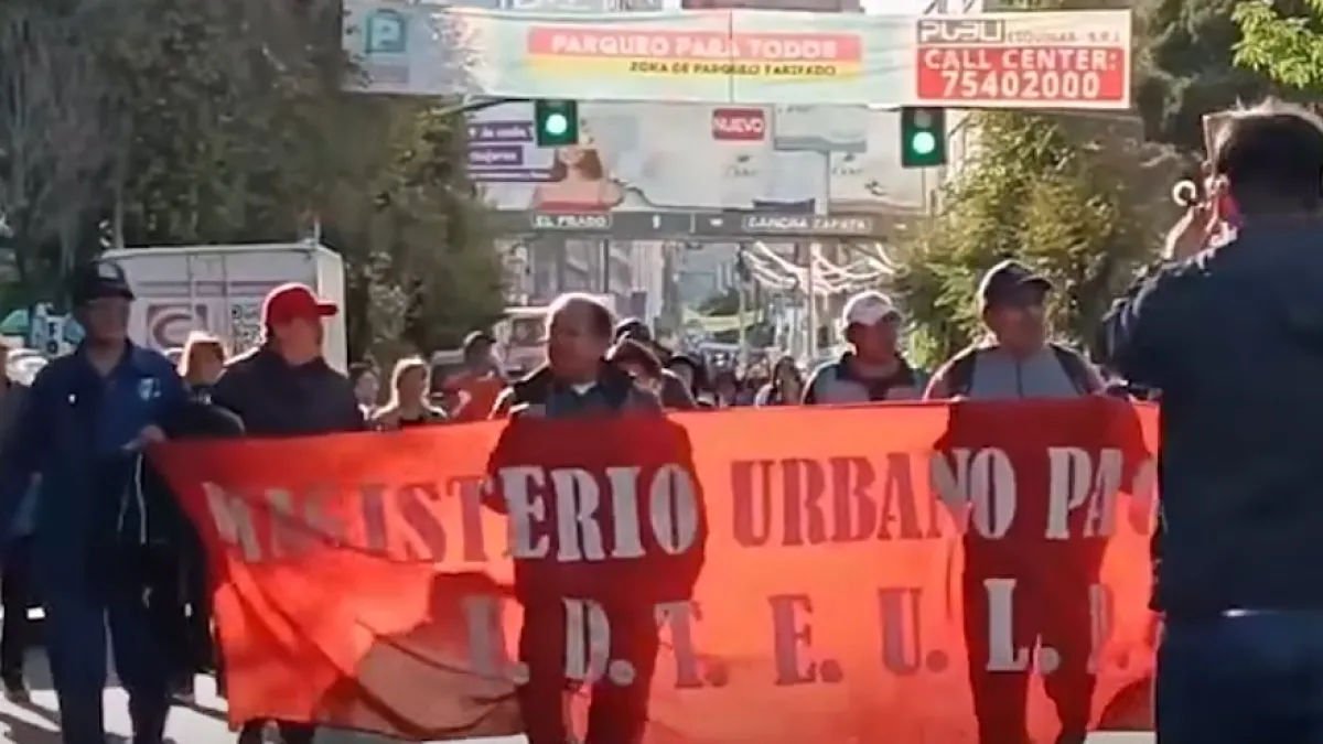 Crece la protesta educativa contra recortes, ítems y cierre de carreras técnicas