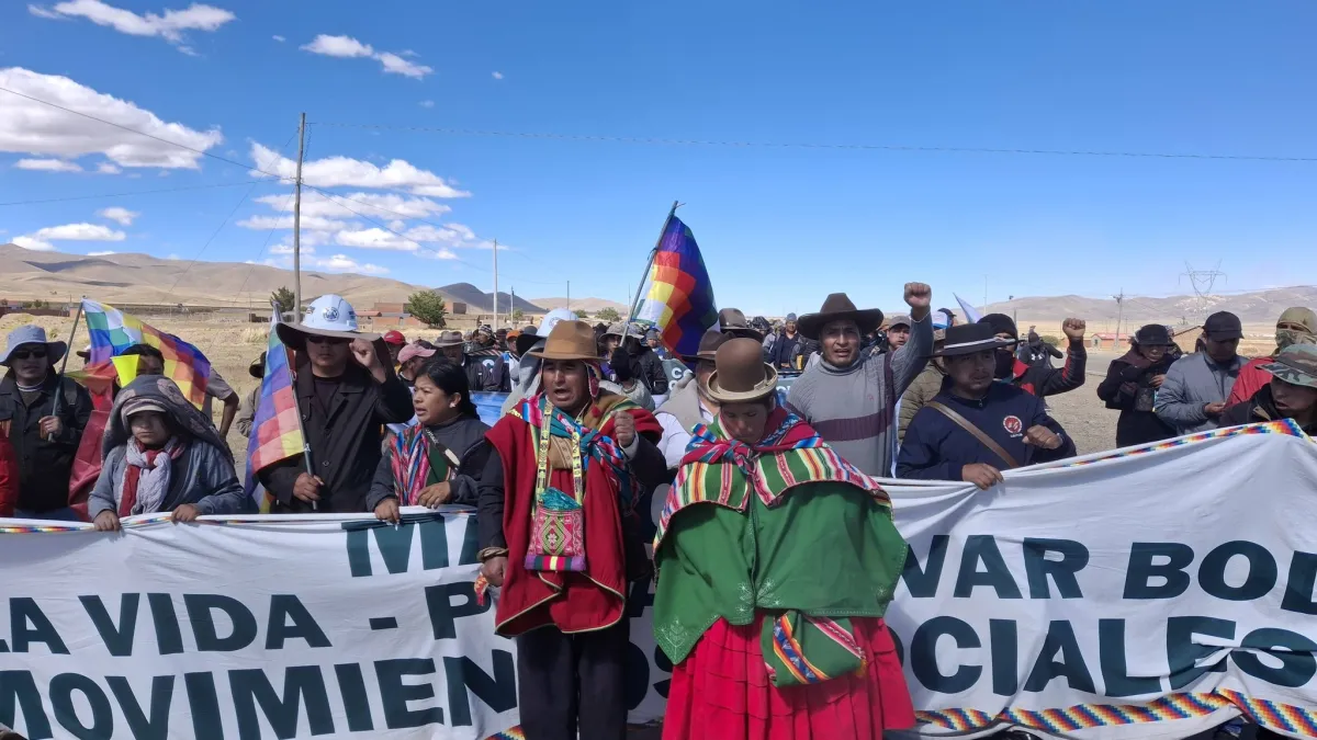 Con unidad y fortaleza, la “Marcha por la Vida para Salvar Bolivia” avanza sin detenerse